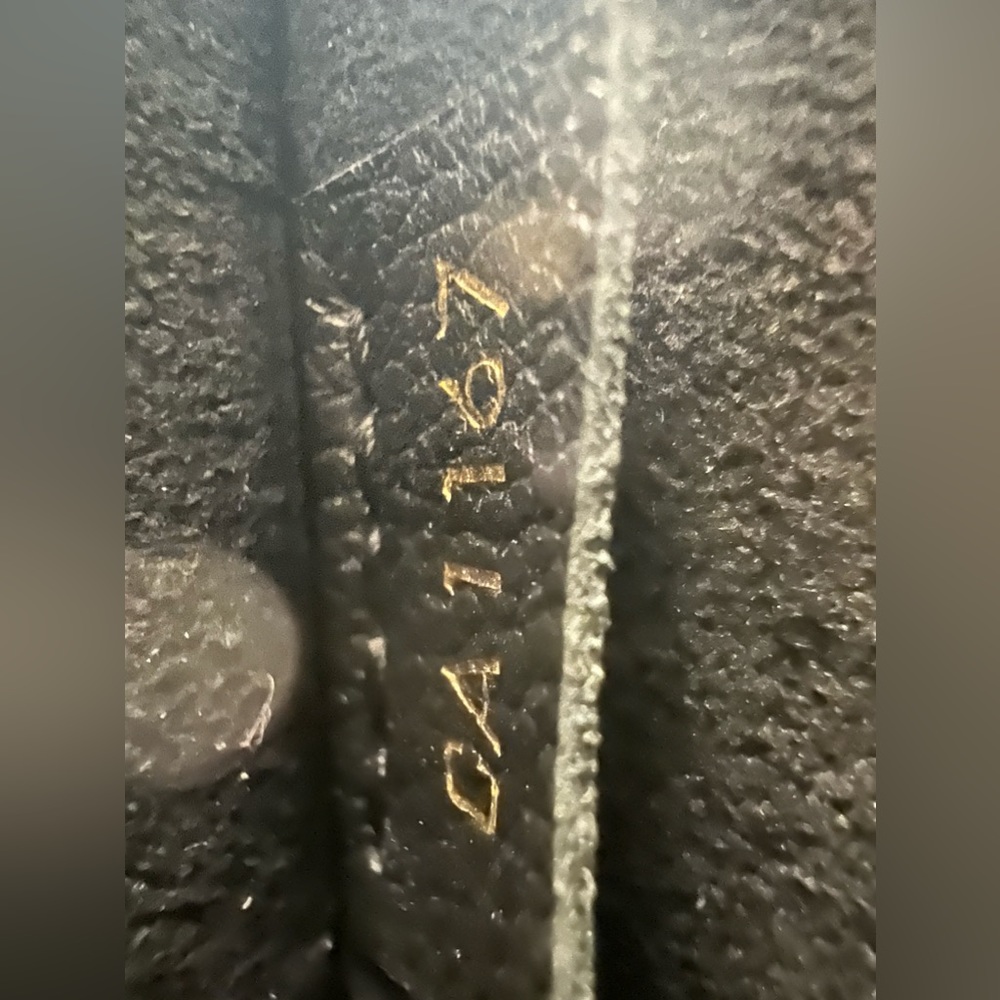 … VICTOIRE - Picture 15 of 15